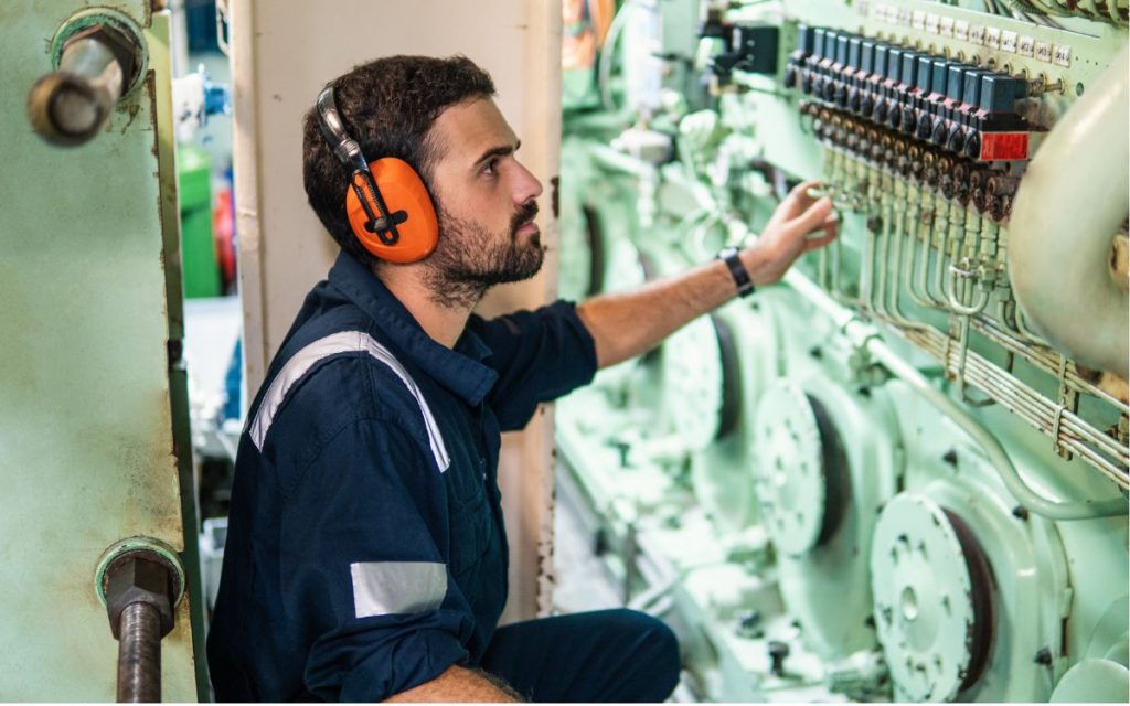 Common Marine Engine Problems We See in Melbourne and Victoria